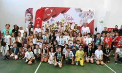 Osmangazi'de Zafer Bayramı tenis turnuvası sona erdi