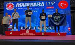 Bursa Büyükşehirli karateciler Marmara Cup’tan 3 madalya ile döndü