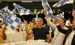 Gemlik Belediye Başkanı Deviren: Kulüplerimizin başarısı kentin tanıtımı için önemli