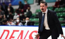 Bursaspor’da yeni koç Ahmet Çakı