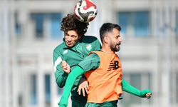 Bursaspor antrenmanda tempoyu arttırdı