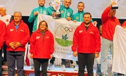 Osmangazi Belediyespor'dan Gazi Yarı Maratonunda çifte zafer