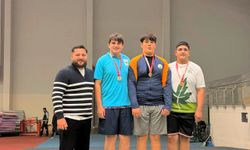 Osmangazi Belediyespor atletleri Bursa’daki yarışmalarda madalyaları topladı