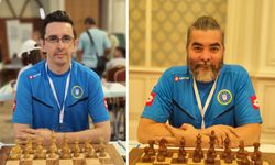 Bursa Büyükşehir Belediyesporlu satranççılar Türkiye Şampiyonasında sahnede