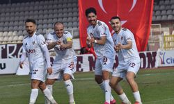 İnegölspor sahasında Karaman FK’yı 6 golle geçti