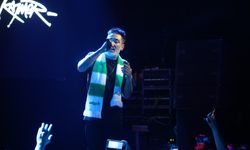 Sagopa Kajmer Bursaspor atkısıyla sahnede