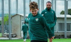 Özlüce’de çifte bayram: Minik Timsahlar sahaya indi