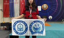 Yıldırım’dan dartta çifte kürsü başarısı