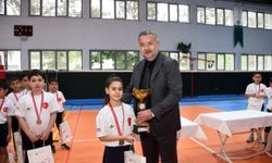 Osmangazi’nin badmintoncularından tarihi başarı zinciri
