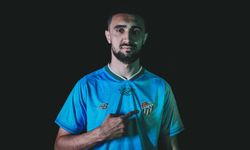 Bursaspor'a Azerbaycan'dan sol bek: Toral Bayramov