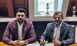 Mustafa Işık ve Şükrü Deviren Bursaspor Vakfı’na üye oldu