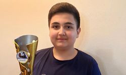 Aras Önkür Viyana Açık Satranç Turnuvası'nda ikinci oldu