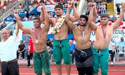 Bursa Büyükşehir Belediyespor güreşte Türkiye'ye damga vurdu
