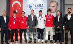 Başkan Vekili Şahin Biba'dan şampiyon güreşçilere tebrik