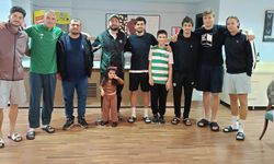 Karacabeyli taraftardan Iheanacho'ya karpuz jesti