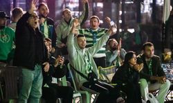 Yeşil-beyaz sevdalıları Osmangazi Meydanı'nda buluştu