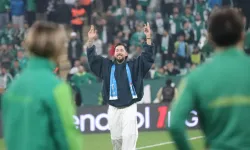 Mahmut Orhan’dan Bursaspor tribünlerinde üçlü