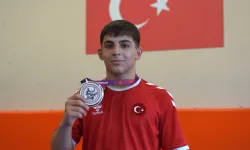 Yıldırım’ın gururu Hırvatistan’da altın madalyaya uzandı
