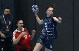 Bursa Büyükşehir Belediyespor zirve maçını kazandı