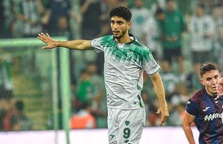 Emrehan Gedikli Belçika’ya transfer oldu