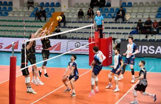 Osmangazi Belediyespor’dan tie-break zaferi