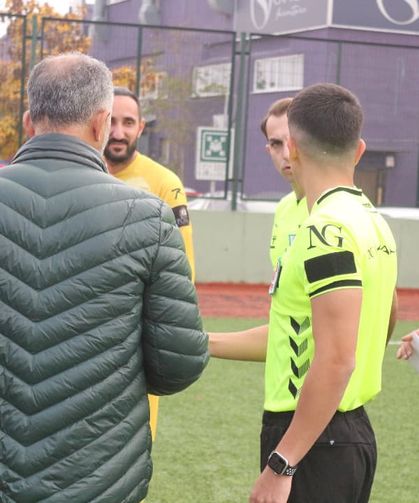 Akhisarspor, Doğugücüspor maçına çıkmadı ve ligden çekildi