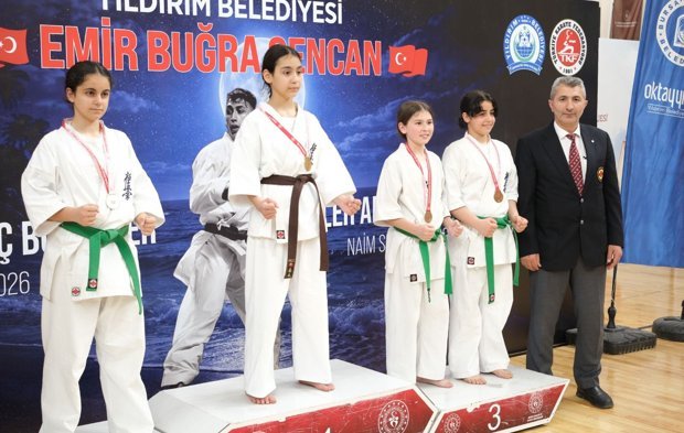 Yıldırım’da Karate fırtınası: Tam 65 madalya!