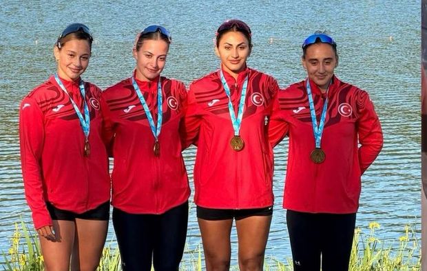 Büyükşehir sporcularından Avrupa ve Slovakya'da madalya yağmuru