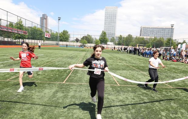 Osmangazi Çocuk Olimpiyatları'nda ödüller sahiplerini buldu