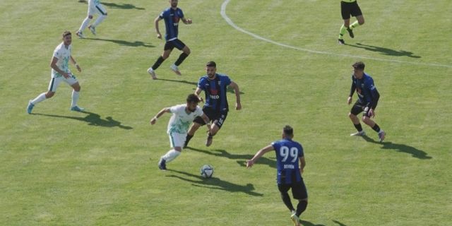 Karacabey Belediyespor'dan son maça çağrı