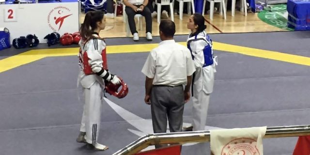 Osmangazili Taekwondocudan gümüş madalya