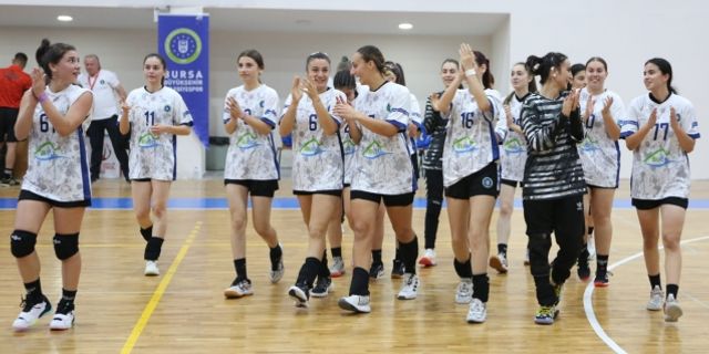 Bursa Büyükşehir Belediyespor Kadın Hentbol Takımı, sezona galibiyetle başladı