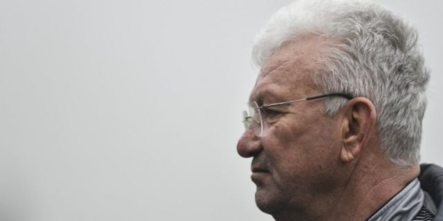 İsmail Ertekin kırmızı kart gördü!