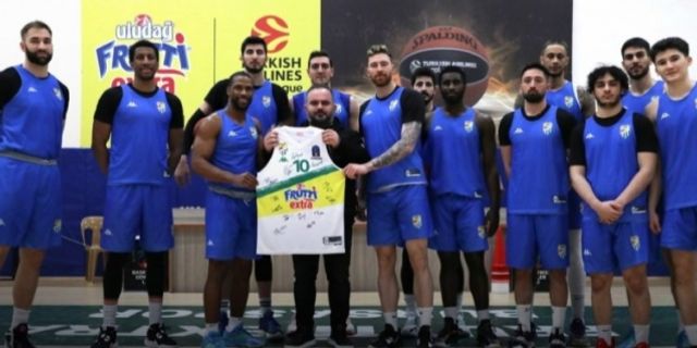 Onuralp Bitim'in forması 50 bin TL'ye alıcı buldu