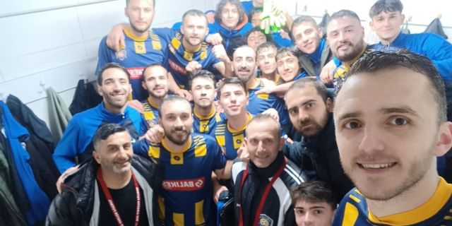 Ahmetpaşa galibiyetle başladı