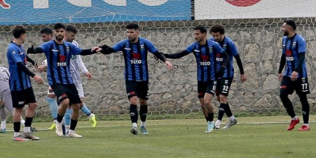 Karacabey Belediyespor 6 puanlık maça çıkıyor