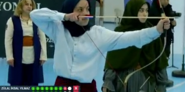 Karacabey Belediyespor'dan Elif Mutlu Türkiye şampiyonu!