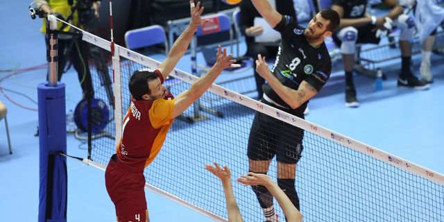 Bursa Büyükşehir Belediyespor Galatasaray HDI Sigorta’ya mağlup oldu