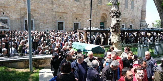 Bursasporlu Ergin Parlar son yolculuğuna uğurlandı