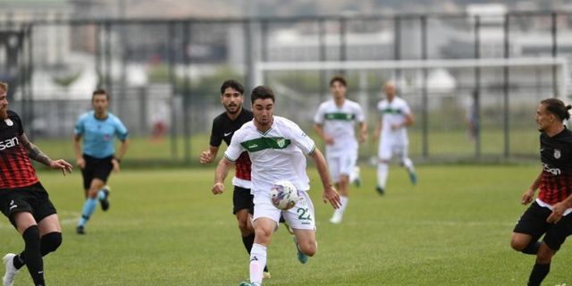 Bursaspor'dan Seçkin Batuhan Fırıncı U18 milli takımında!