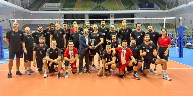 TSYD Bursa Voleybol Turnuvası sona erdi