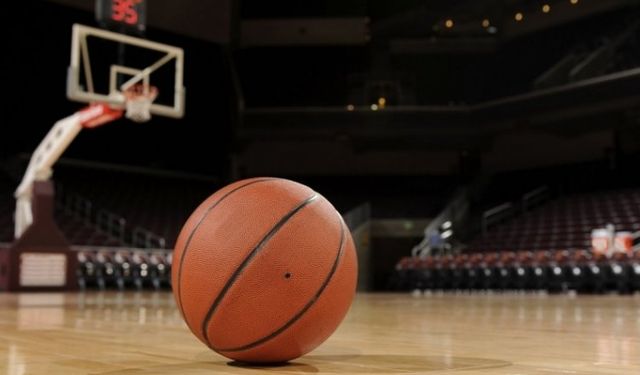 Bursaspor Basketbol Akademi Yaz Spor Okulu adaylarını bekliyor