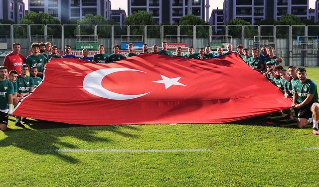 Bursaspor'da Karaca hazırlıkları sürüyor