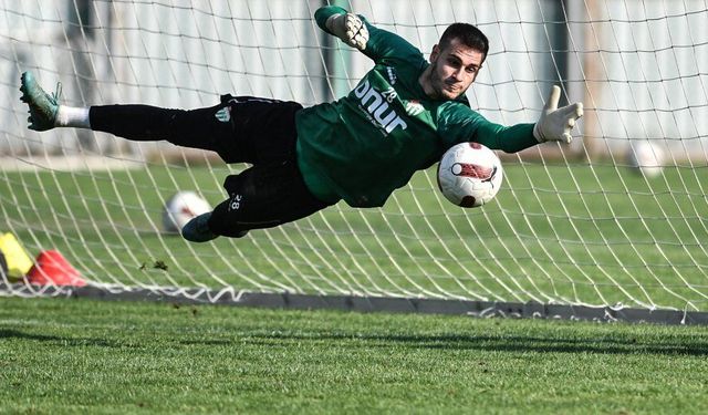 Bursaspor'da Yeni Çarşı hazırlıkları sürüyor