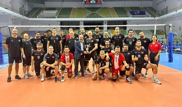 TSYD Bursa Voleybol Turnuvası sona erdi