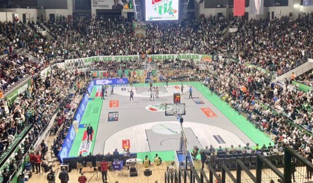 Bursaspor İnfo Yatırım’dan öğretmenlere jest!