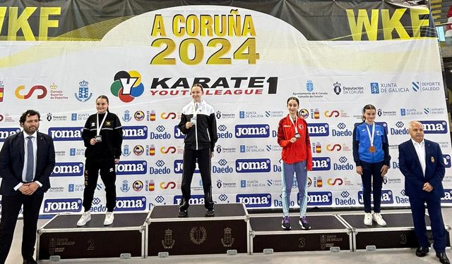 Nilüferli karateciler İspanya’dan madalyalarla geldi