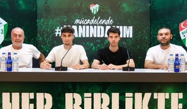 Bursaspor iki oyuncuya imza attırdı