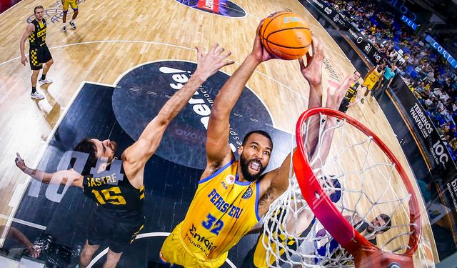 Trevor Thompson ve Yiğitcan Saybir TOFAŞ'ta