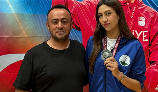 Osmangazili taekwondocu Türkiye ikincisi oldu